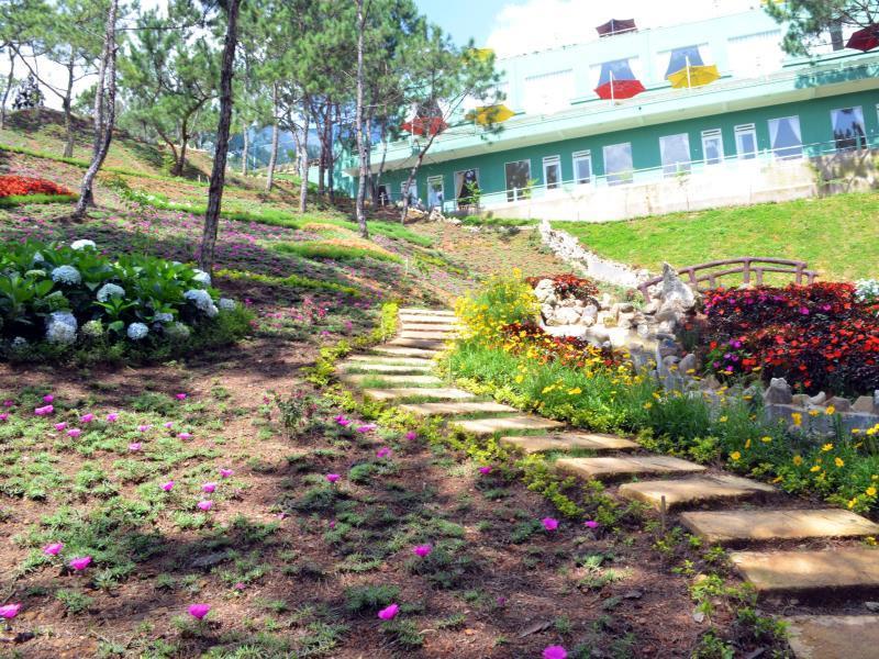 Rung Hoa Hotel Dalat Bagian luar foto